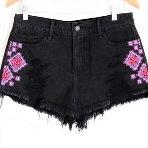 Hollister Black Shorts Farmcore Trashed Boho Pink Quilt Patchwork Jeans